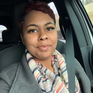 Meet your Posher, Alisha